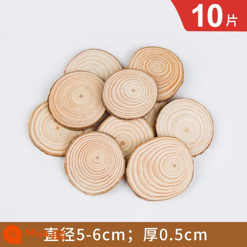 Gỗ tròn chip handmade tự làm chất liệu mẫu giáo vẽ tay chip gỗ tròn chip gỗ trang trí hàng năm nhẫn mảnh khối gỗ nhỏ - Đường kính 5-6cm, dày 0,5cm, 10 miếng