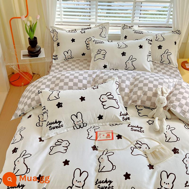 Bộ bốn món bằng cotton 100 bộ chăn ga gối đệm bằng vải cotton nguyên chất bốn mùa đơn giản thân thiện với da vỏ chăn ký túc xá sinh viên bộ ba bốn món - Lucky Rabbit [Bông loại A dành cho bà mẹ và trẻ sơ sinh]