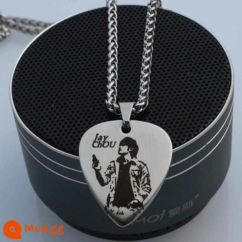 John Lennon Chọn Vòng Cổ Có Thể Chơi Ban Nhạc Kim Loại Thép Titan Tùy Chỉnh Nam Chữ Handmade Phụ Kiện Đàn Guitar Mặt Dây Chuyền - Khắc ảnh Lennon pick + dây xích keel