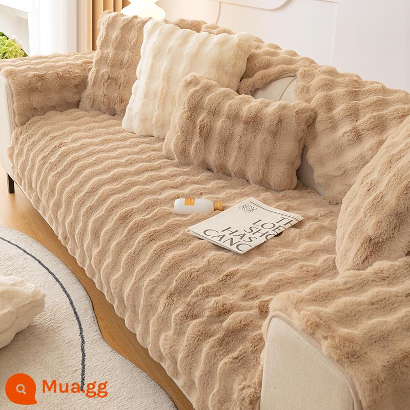 Ánh sáng sang trọng của thỏ sofa sang trọng pad mùa đông dày không -slip ins -slip in 2022 nắp sofa bằng da đệm mới - Cà phê nhẹ Tosca