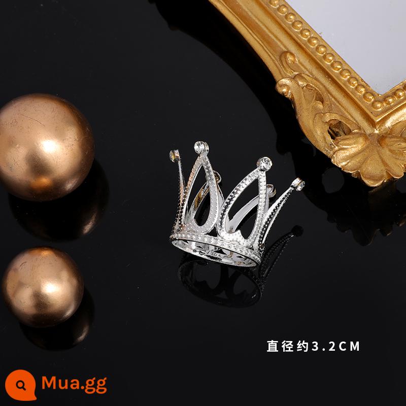 Mini vương miện trang trí bánh đồ trang trí vương miện kim cương tình yêu nhỏ công chúa cổ tích sinh nhật nướng phụ kiện cung cấp - Vương miện bạc mini 10 gói