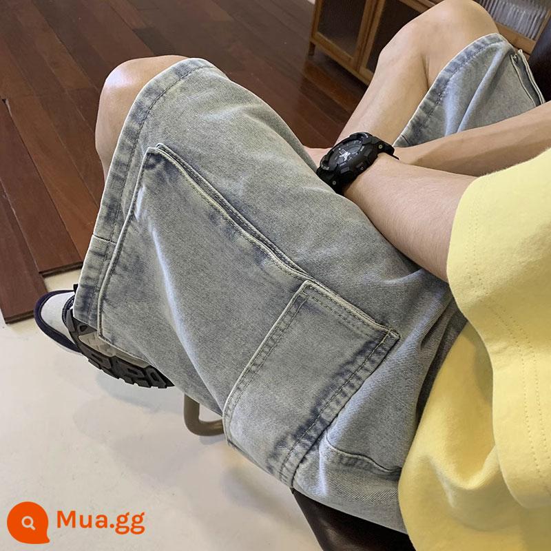 Quần short denim rách nam mùa hè 2023 phong cách Mỹ mới retro đã giặt quần ống rộng triều thương hiệu thẳng quần năm điểm - Màu xanh nhạt