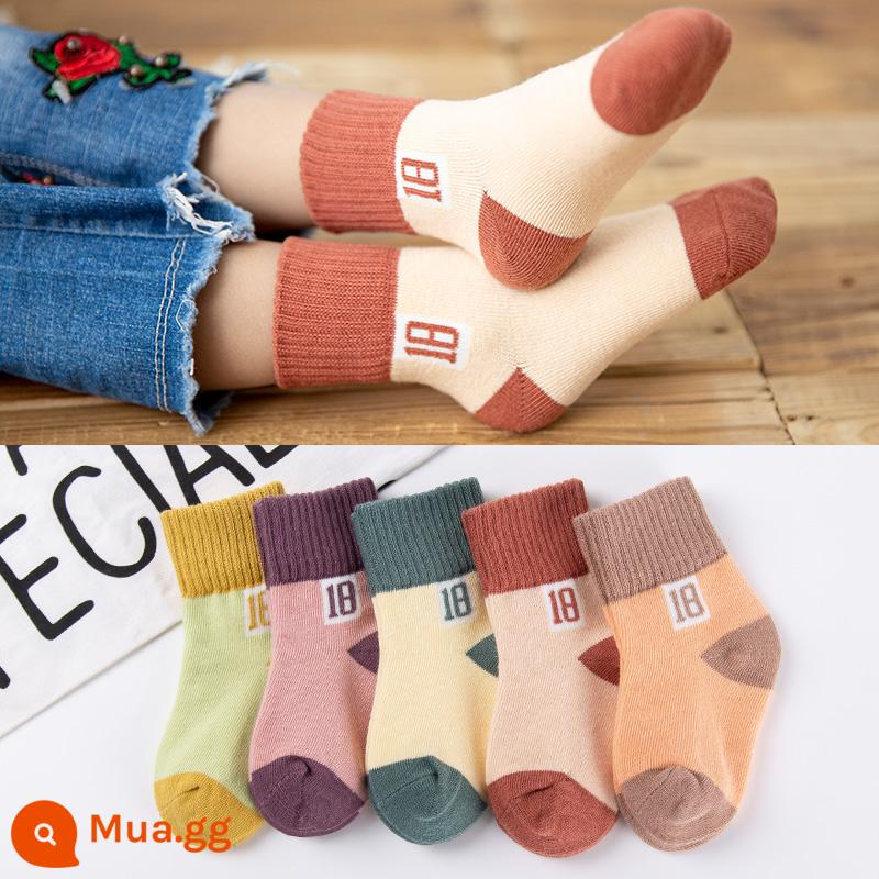 Vớ của các cô gái mùa thu và mùa đông cotton cotton mid -tube trẻ em với vòng tròn ấm làm tóc dày vào mùa đông cô gái dễ thương cho bé - Số 18 Nữ-5 Đôi (Tất Cotton Thu Đông)