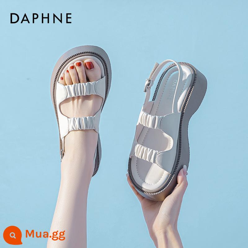 Xăng đan đế bằng Daphne nữ mùa hè 2023 phong cách mới mang bên ngoài một từ có đáy dày Xăng đan nữ đi biển thông thường - Màu trắng nhạt [dây thun]