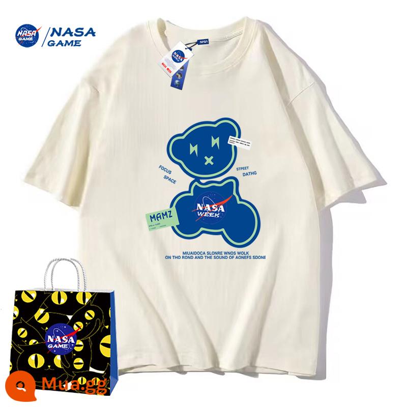 Trang web chính thức của NASA GAME sản phẩm mới đồng thương hiệu 2024 Áo phông ngắn tay cotton nguyên chất dành cho nam và nữ Áo phông hàng hiệu hợp thời trang Áo thun đôi - Áo thun hình quả mơ gấu tia chớp của NASA