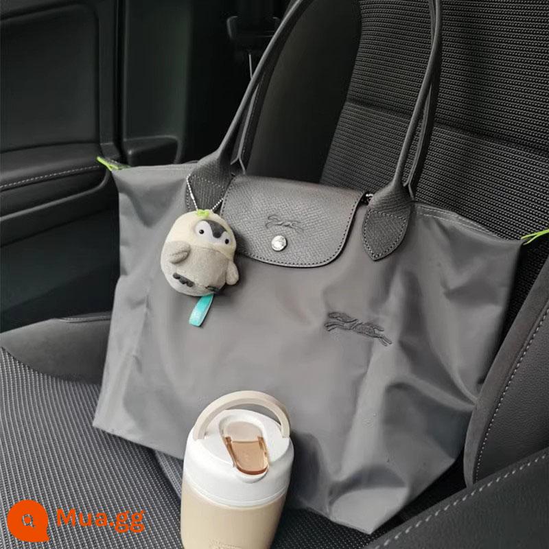 Túi đựng bánh bao nylon cho nữ 2023 túi tote đa năng mới có sức chứa lớn túi mẹ túi mua sắm siêu nhẹ túi xách - Màu xám than chì cỡ trung bình [với da bò thật] [logo gốc]