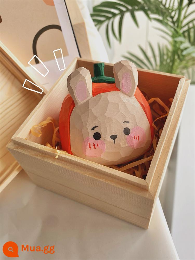 Quả hồng Ruyi Little White Rabbit Handmade Khắc gỗ Máy tính để bàn Thủ công mỹ nghệ Trang trí Quà tặng cho bạn gái Bạn trai và bạn bè - [Thỏ Hồng Như Ý] Đi kèm với hộp gỗ bao gồm chân đế và nhãn dệt thêu dòng chữ "Chúc bạn bình an"