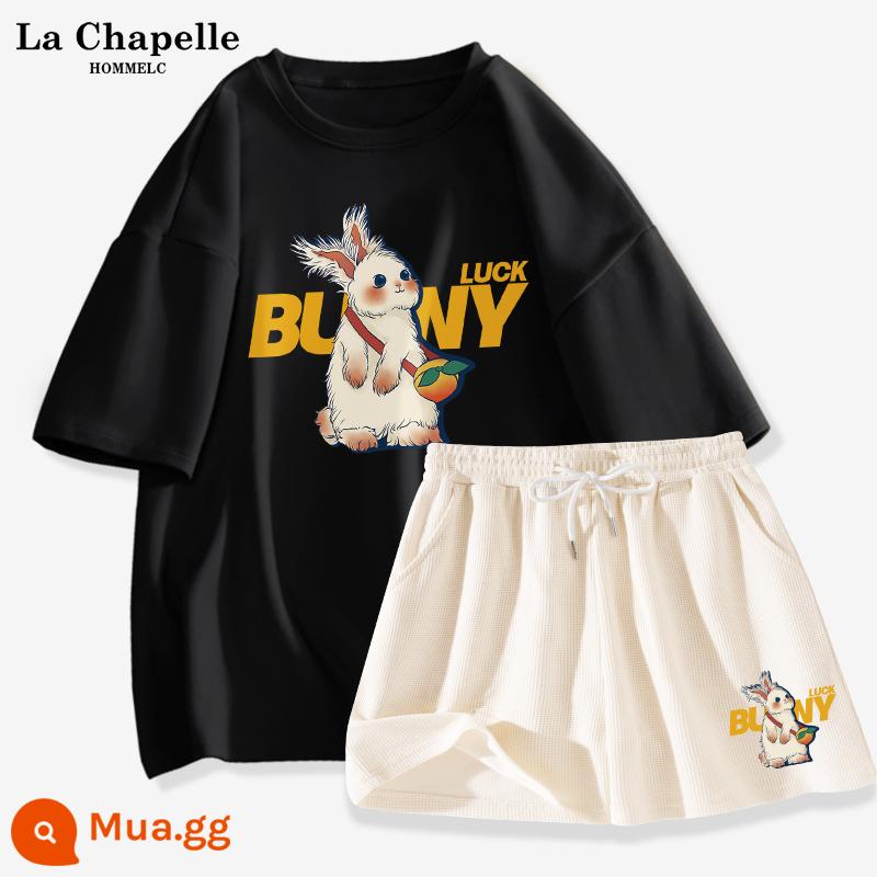 Quần short ngắn tay La Chapelle Bộ đồ thể thao nữ mùa hè 2023 học sinh cấp 2 mới đồ thể thao hai mảnh mùa hè J - Đen (thỏ đẹp trai) + trắng sữa (chữ dưới bên trái quần thỏ đẹp trai)