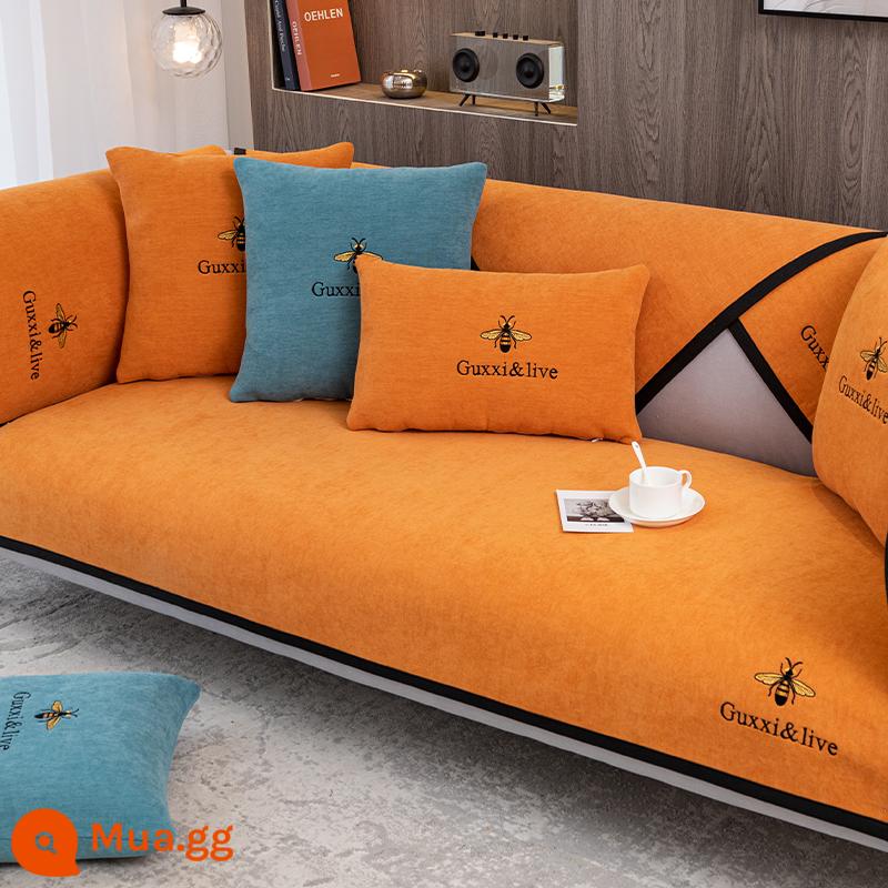 Voan Sofa Đệm Bốn Mùa Đa Năng Chống Trơn Trượt Đơn Giản Hiện Đại Thêu Sofa Đệm Vải Bọc Gối Khăn tùy Chỉnh - Màu cam ong