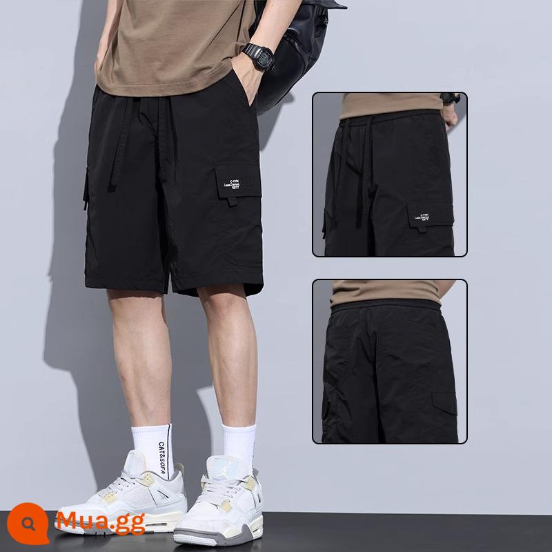 Jeanswest ice lụa yếm quần short nam mùa hè mỏng phần hợp thời trang thương hiệu rộng kích thước lớn nhanh khô thể thao giản dị quần năm điểm - đen