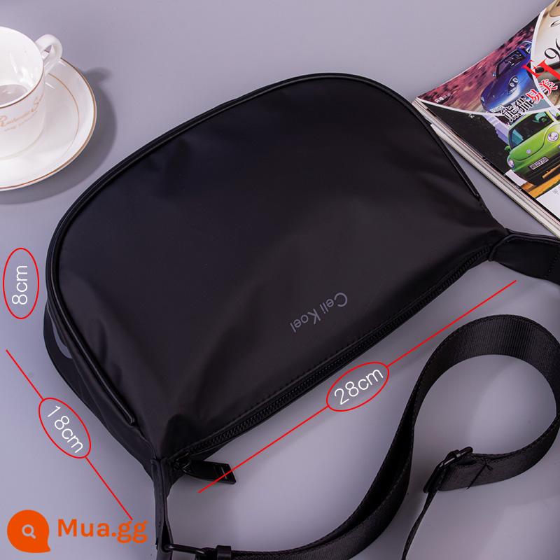 Túi Messenger mới Túi đeo vai nam nam Backpack nhỏ Waterproof Oxford Vải Bánh bao - Đen-Nhỏ (28*18*8) cm