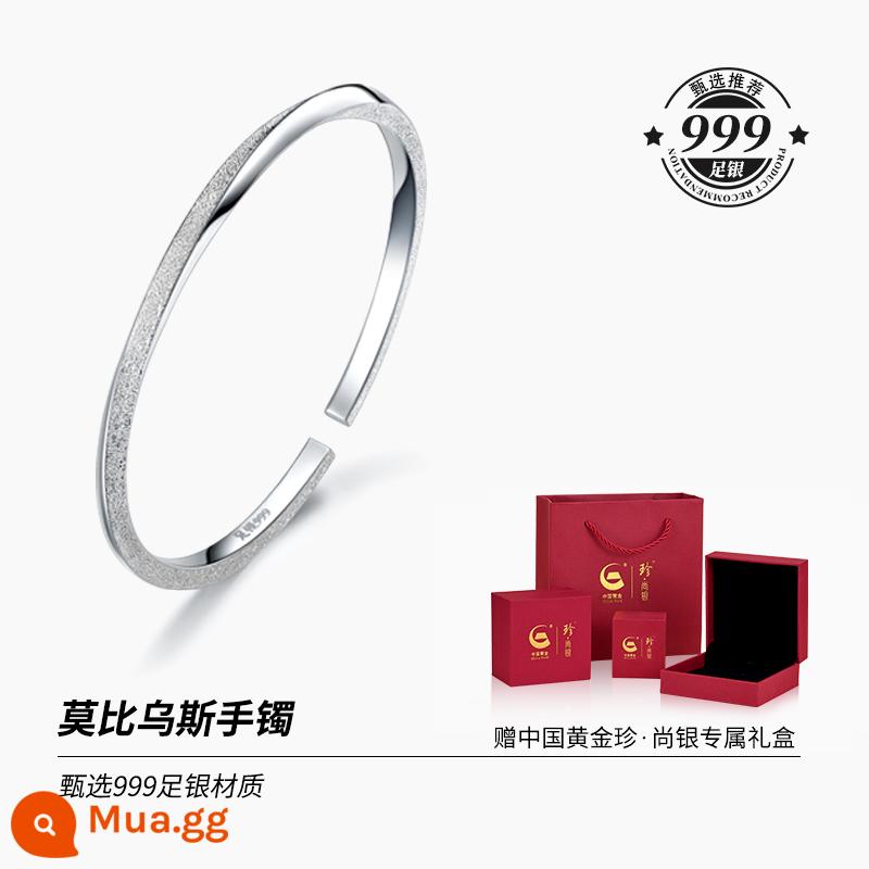 Trung Quốc Vàng Zhenshang Bạc Mobius Nhẫn Vòng Tay Bạc Nữ Bạc Mẫu Trẻ Trung 999 Vòng Tay Bạc Nguyên Chất 1693 - [Khoảng 19g] Bạc nguyên chất 999 [Hộp quà vàng Trung Quốc + Thẻ + Giấy chứng nhận]