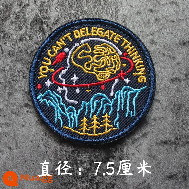 Thêu Velcro Scenic Morale Patch Phiêu lưu ngoài trời Cắm trại Traveller Keo Armband Morale Patch - Tư duy độc lập ở đáy hải quân