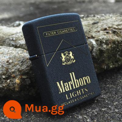 Bật lửa dầu hỏa retro đồng nguyên chất cá tính khắc laser bật lửa Marlboro chữ quà tặng - Máy đơn Marlboro một mặt cát đen