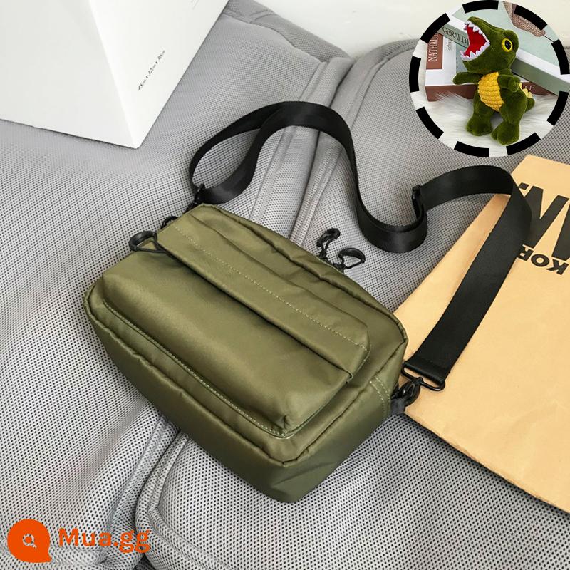 Túi satchel túi đeo chéo thông thường cho nam túi đeo vai ins thương hiệu hợp thời trang túi treo học sinh túi nhỏ xu hướng đường phố túi xách Nhật Bản - khủng long bạo chúa lớn màu xanh lá cây