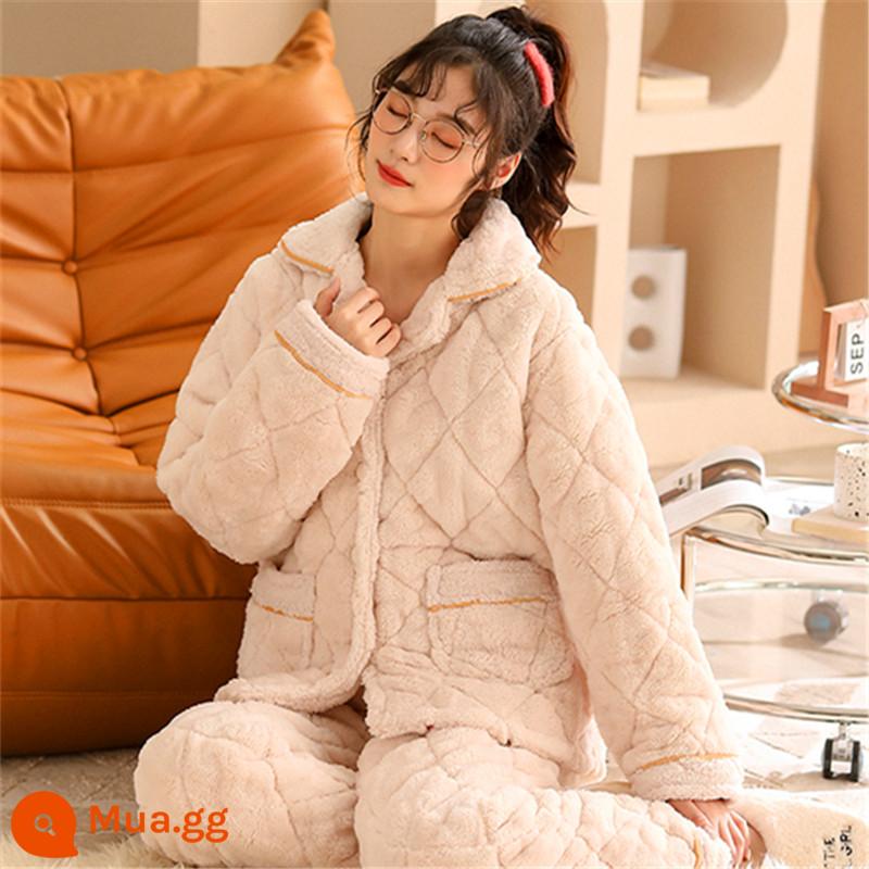 Flannel ba lớp đệm dày đồ ngủ mùa đông của phụ nữ cộng với nhung lông cừu san hô dễ thương mùa đông đệm bông áo khoác dịch vụ gia đình bộ - 21839 mét màu trắng