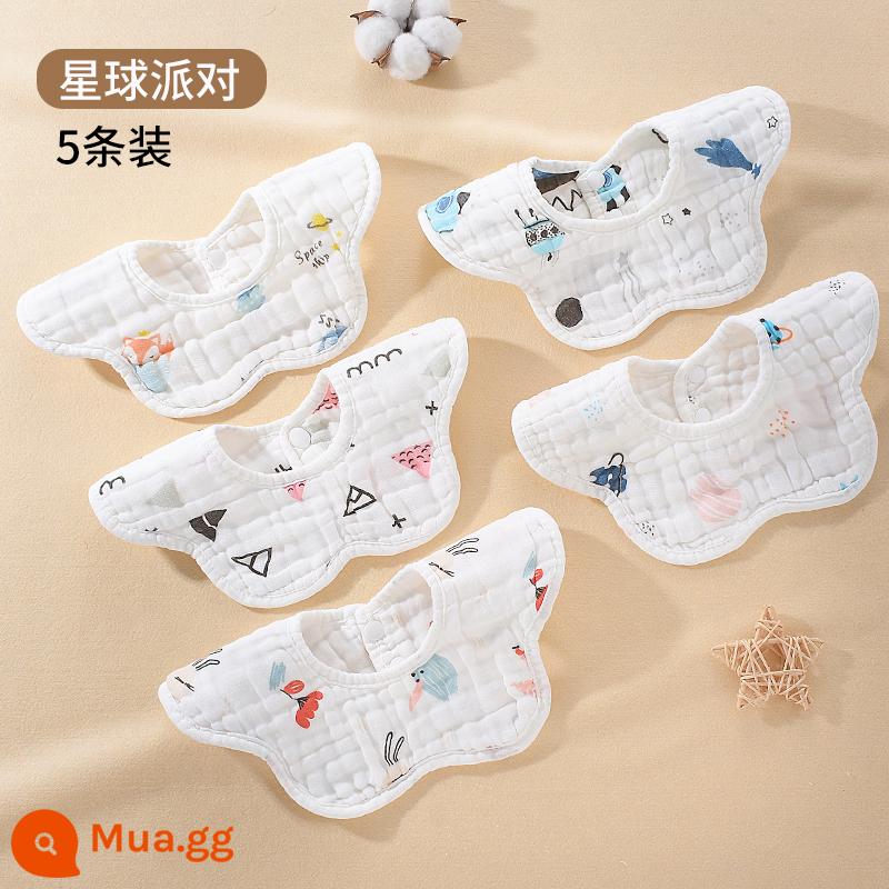 Yếm nước bọt cho bé cotton nguyên chất loại A trẻ sơ sinh khăn gạc chống nước nhổ yếm 0 đến 6 tháng 3 - (6 lớp phong cách xuân thu) gạc cotton nguyên chất-Bữa tiệc hành tinh [5 gói]