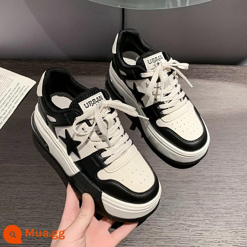 Đế Dày Nhỏ Giày Sneaker Da Nữ Mùa Xuân 2023 Mới Thường Tăng Chiều Cao Nổ Mẫu Giày Đế Tất Cả Trận Đấu giày Nữ - đen