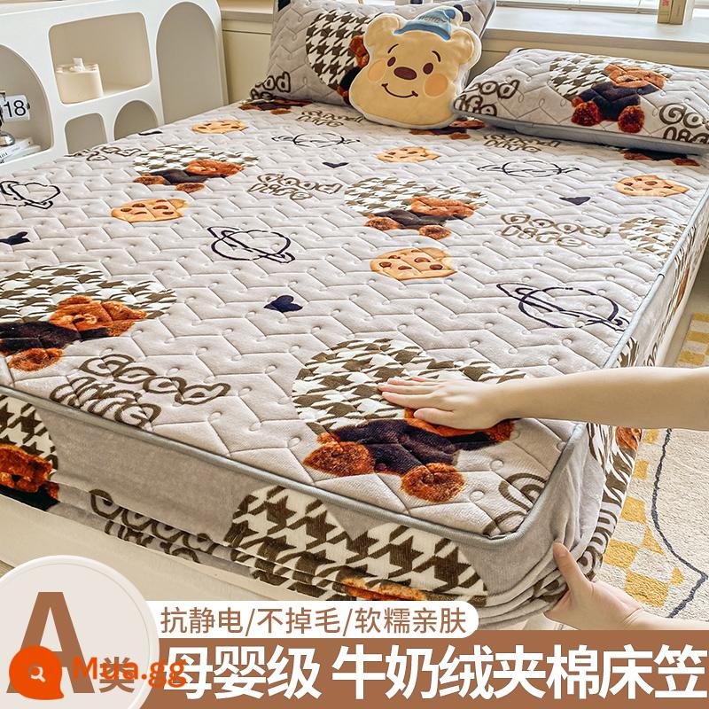 Giường cotton Velvet sữa, giường đơn, 2022 Túi đựng tấm nệm san hô dày mùa đông mới - Gấu yêu [Vung sữa ấm]