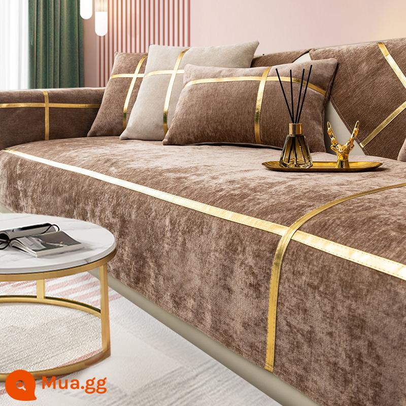 Mùa đông chenille màu hồng sofa đệm ánh sáng sang trọng bốn mùa phổ chống trượt hiện đại tối giản bọc da bao vải - BBG-Xanh ngọn lửa-Vàng viền-Nâu nhạt