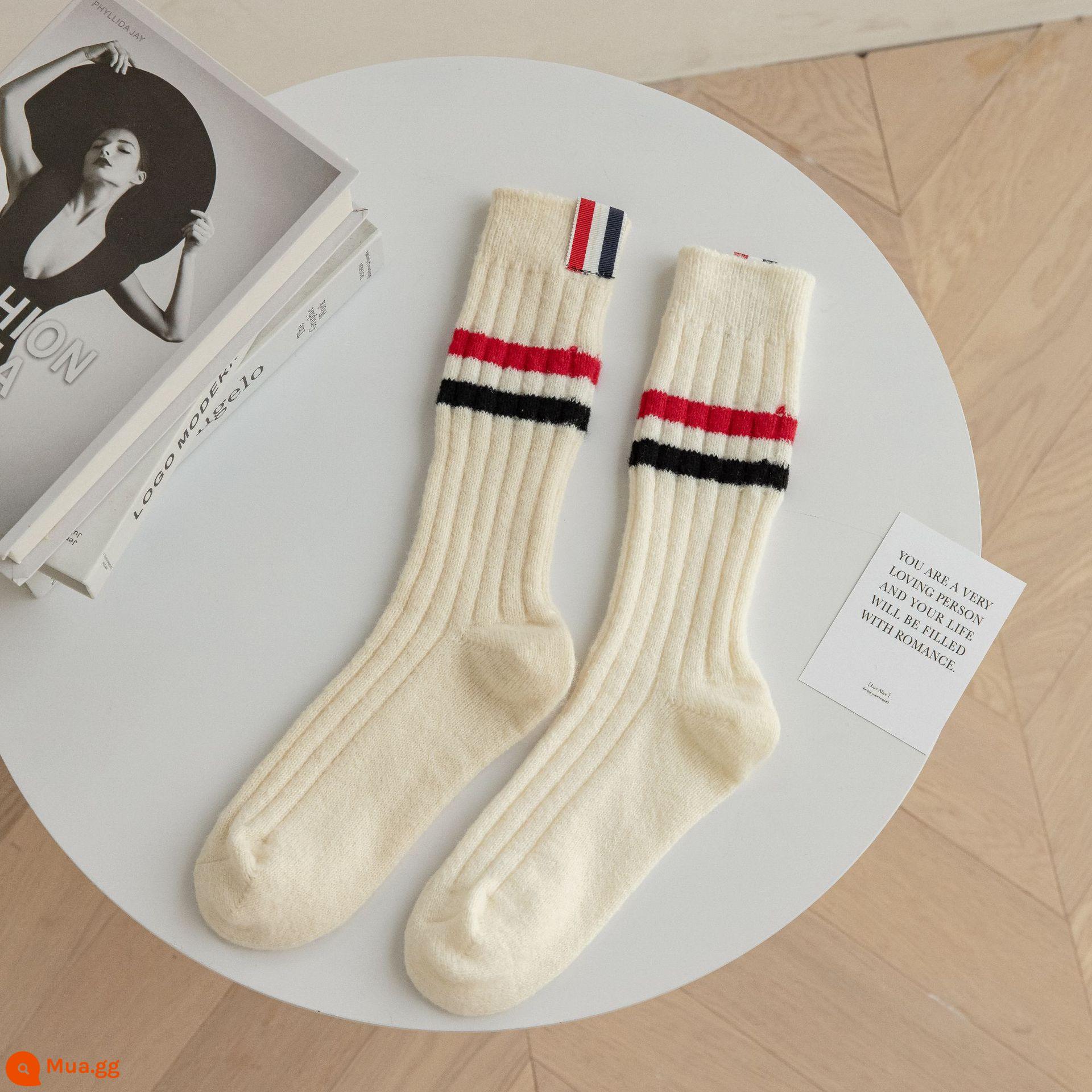 CrazySox rời mùa thu và mùa đông cashmere giữa ống tất nữ sọc nhãn bong bóng tất dày ấm vớ - Sữa trắng size 38-43