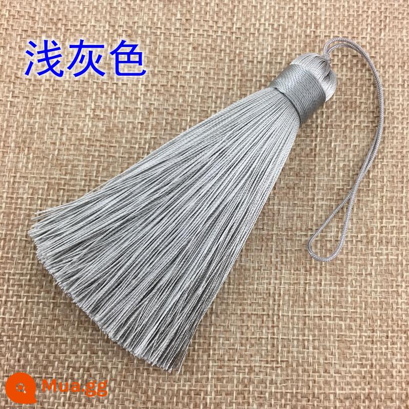 Phong cách trung quốc đánh dấu tua tua quạt cổ mặt dây chuyền trang trí đồ trang trí handmade tự làm hộp quà tặng thiệp mời chất liệu hộp kẹo - 5 tua rua rayon màu xám nhạt 8cm