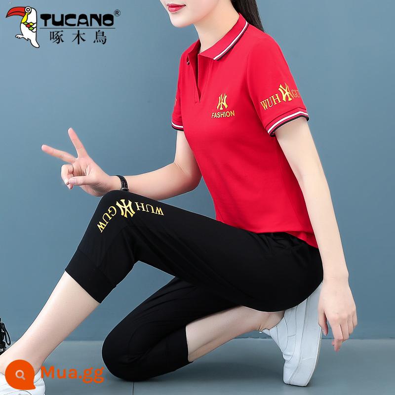 Bộ đồ thể thao cotton chim gõ kiến nữ mùa hè 2022 mẹ trung niên phong cách nước ngoài chạy giảm tuổi quần crop hai bộ - Quần crop màu đỏ