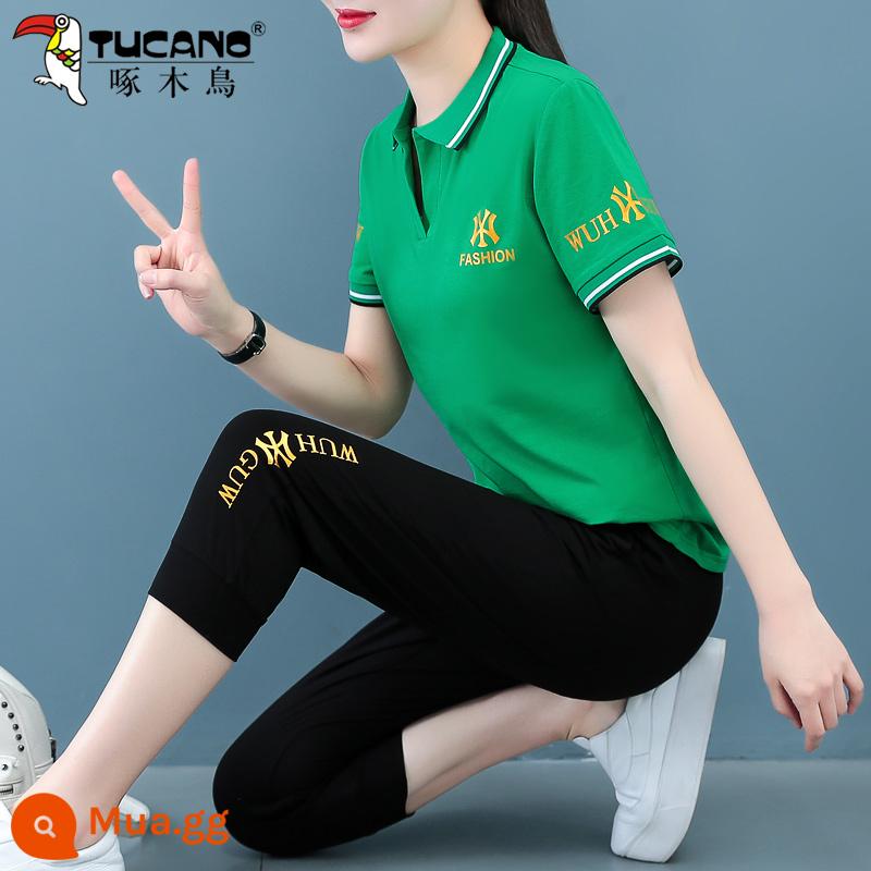 Bộ đồ thể thao cotton chim gõ kiến nữ mùa hè 2022 mẹ trung niên phong cách nước ngoài chạy giảm tuổi quần crop hai bộ - quần cắt màu xanh lá cây