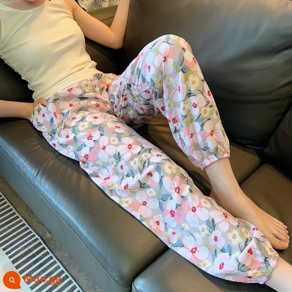 Quần pyjama cotton lụa nữ mùa hè mỏng phần lớn cotton lụa nhân tạo cỡ lớn có thể mặc ra ngoài nhà quần dài in hoa thẳng rộng - Miệng chùm hoa hồng