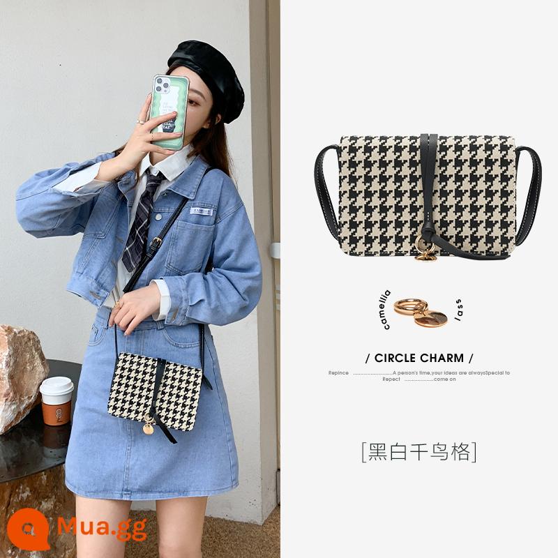 Túi Semir Messenger dành cho nữ trong mùa thu và mùa đông New Niche Túi đeo vai đơn tiên tiến Đa năng Túi Satchel đơn giản Túi xách nữ có họa tiết - Chó săn đen trắng