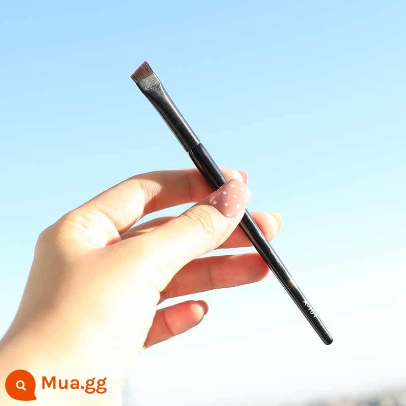 Wang Feifei Blade Eyeliner Brush Lông mày Bút chì Cọ Mắt Rách Chi tiết Máng Đầu phẳng Kem che khuyết điểm liền mạch Cọ trang điểm vát - 101 bàn chải lông mày