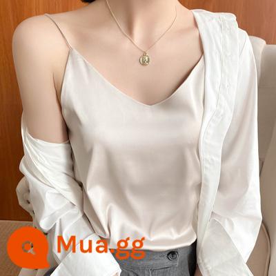 Yếm lụa nữ băng lụa đẹp lưng trắng đen đế trong satin lụa dâu tằm mùa hè cổ chữ V - Rượu sâm panh [vai]