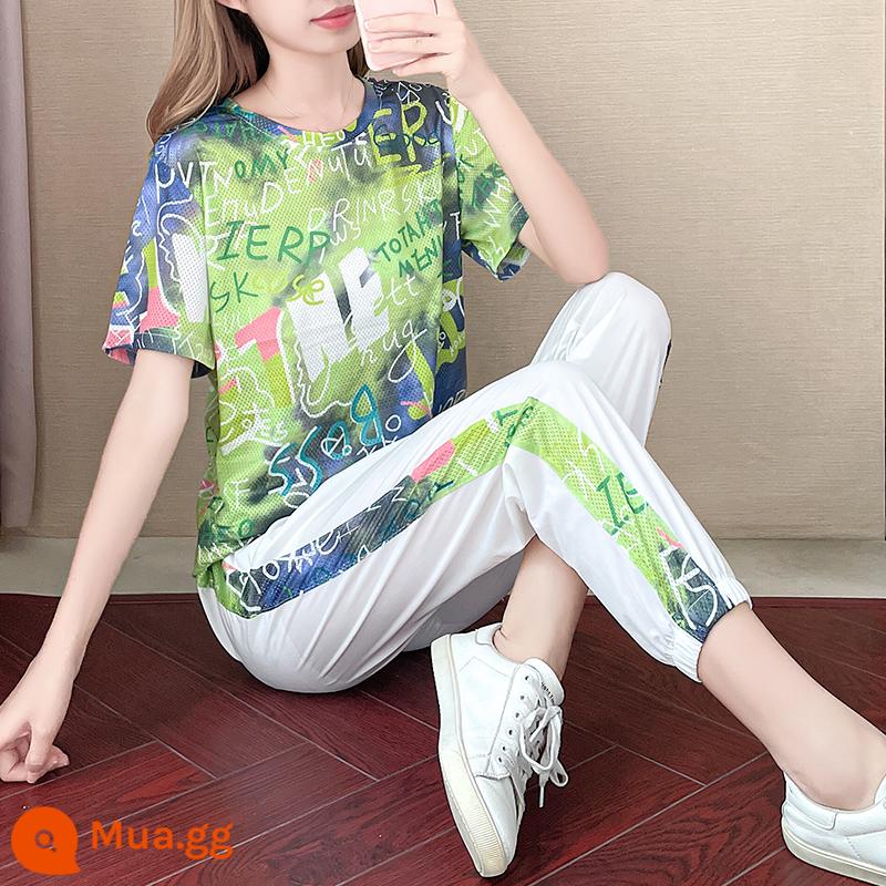 Mùa hè chạy hai bộ 2022 New Girl T -Shirt Short -Sleeved Loose Fashion Sportsar Suit Suit - màu xanh lá