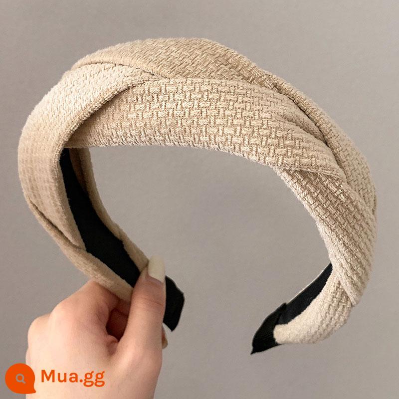 Hairband 2022 Mùa thu mới và mùa đông cảm giác tóc HOOP Nữ rộng cạnh hàng ngày Rửa tóc clip Sọ cao đồ trang sức hàng đầu - Băng đô hoa mai ~ nhẹ nhàng