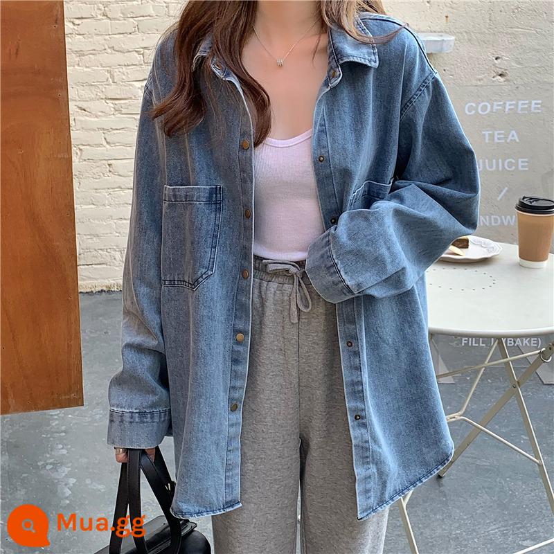 Áo sơ mi denim nhiều lớp nữ mùa xuân và mùa thu mới cỡ lớn chất béo MM dài tay rộng đơn giản áo sơ mi mỏng hàng đầu hợp thời trang - xanh nhạt 8337