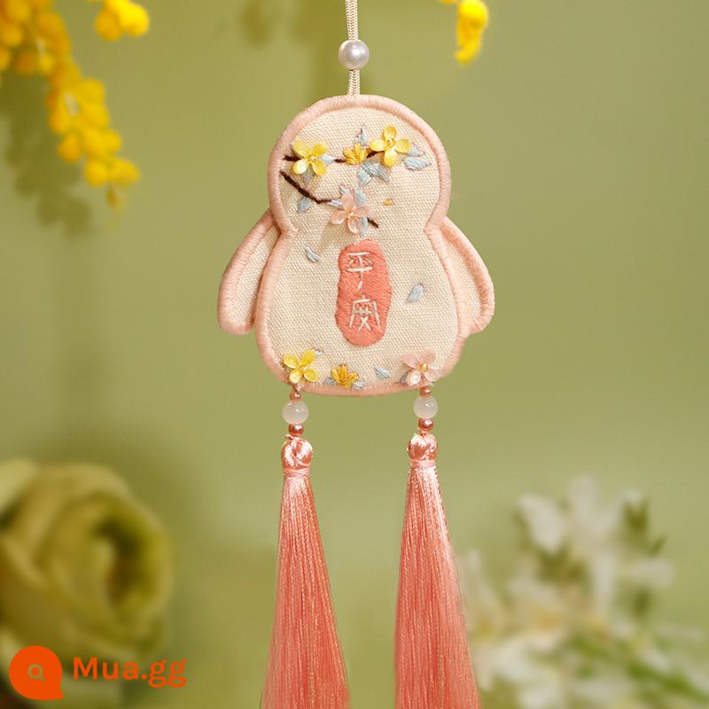 Đánh Thức Sư Tử Mặt Dây Chuyền Thêu Tự Làm Biểu Tượng Hòa Bình Handmade Thêu Gói Sinh Nhật Gửi Bố Gửi Bạn Trai Ô Tô Mặt Dây Chuyền - [Thỏ ngọc Osmanthus] Băng thêu miễn phí + ngải cứu