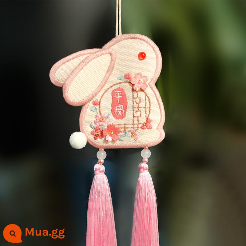 Đánh Thức Sư Tử Mặt Dây Chuyền Thêu Tự Làm Biểu Tượng Hòa Bình Handmade Thêu Gói Sinh Nhật Gửi Bố Gửi Bạn Trai Ô Tô Mặt Dây Chuyền - [Thỏ ngọc Sakura] Băng thêu miễn phí + ngải cứu