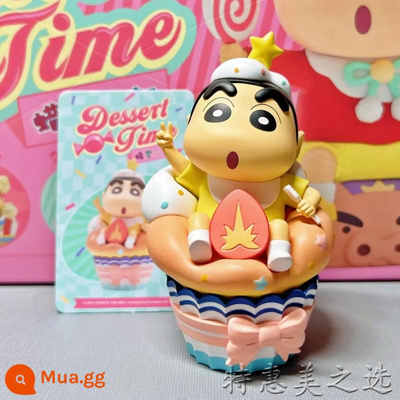 Chính hãng tại chỗ Crayon Shin-chan đeo chéo loạt mù hộp mô hình hàng ngày búp bê hoạt hình hợp thời trang chơi ngoại vi món quà trang trí - Bánh dâu Xiaoxin (bỏ hộp nhưng không có túi)