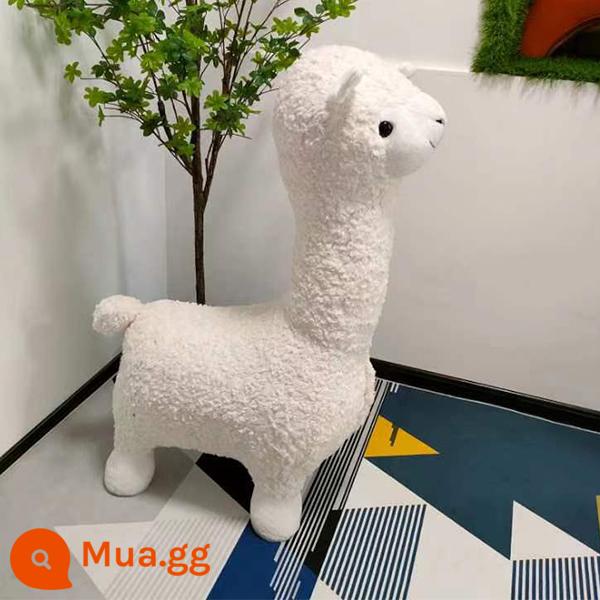 Quá Khổ Sáng Tạo Alpaca Ghế Động Vật Phân Tầng Trang Trí Thủ Công Giày Thay Đổi Phân Tân Gia Di Chuyển Quà Tặng Ngày Lễ - Alpaca trắng tinh khiết 1,05 mét (lông cừu dày)