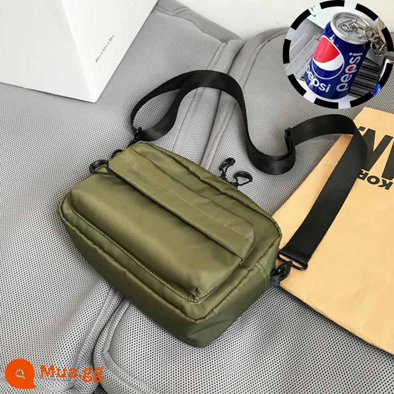 Túi satchel túi đeo chéo thông thường cho nam túi đeo vai ins thương hiệu hợp thời trang túi treo học sinh túi nhỏ xu hướng đường phố túi xách Nhật Bản - pepsi xanh