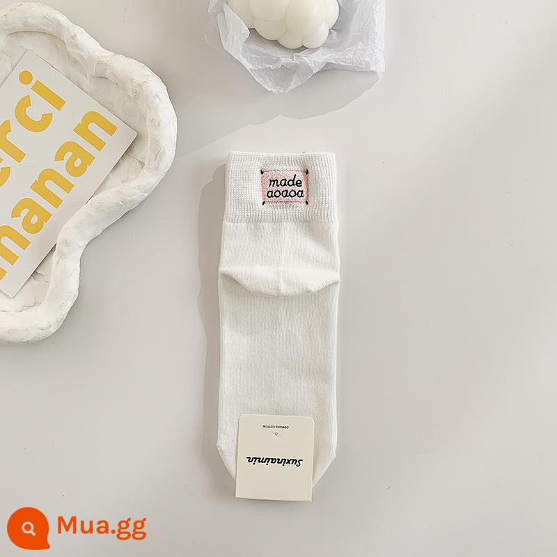 Nick Tất Hồng Tất Thêu Tất Cotton Mùa Hè Ins Triều Màu Nguyên Chất Dày Dòng Tất Nữ Màu Trắng Tất Nữ Màu Đen - Thêu gót chân màu trắng kem