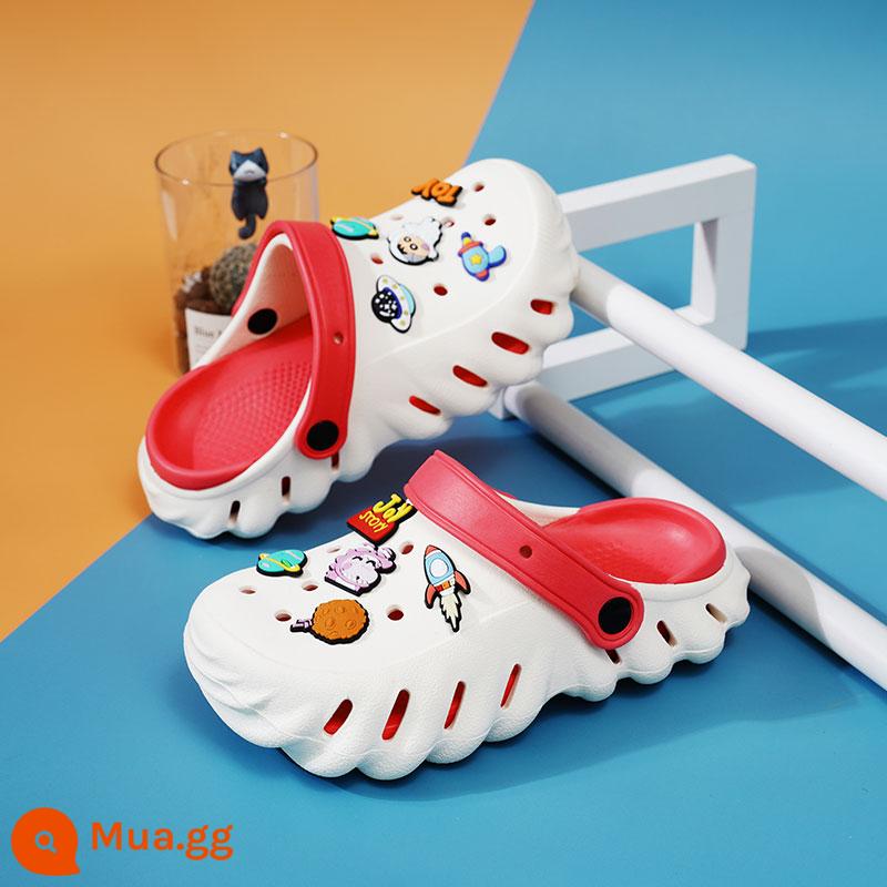 abckids giày xỏ lỗ trẻ em bé trai dép xăng đan mùa hè chống trượt trẻ em trung và lớn bé trai đi giày đi biển - Dưa Hấu Đỏ (Crayon Shin-chan)