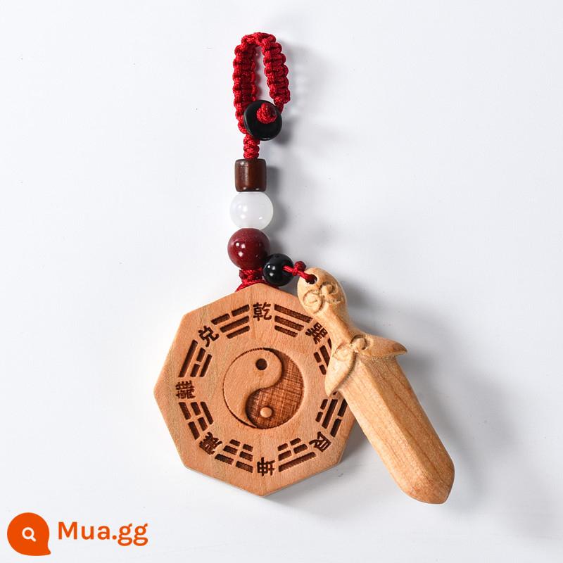 Mahogany Taichi Gossip Brand Mahogany Sword Mahogany Ping An Mặt Dây Chuyền Mặt Dây Chuyền Móc Khóa Ô Tô Mặt Dây Chuyền Mahogany Ornament Gossip Brand - Mô hình một mảnh