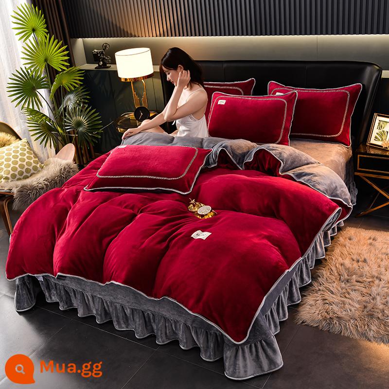 Mùa đông rắn -màu velvet velvet bốn tấm nhung nhung nhung vạt vạt vạt lai tấm được đặt trên giường của 4 miếng - Burgundy + Dark Grey-M [Đảm bảo chống rụng tóc chống tĩnh điện cho bà mẹ và trẻ sơ sinh]