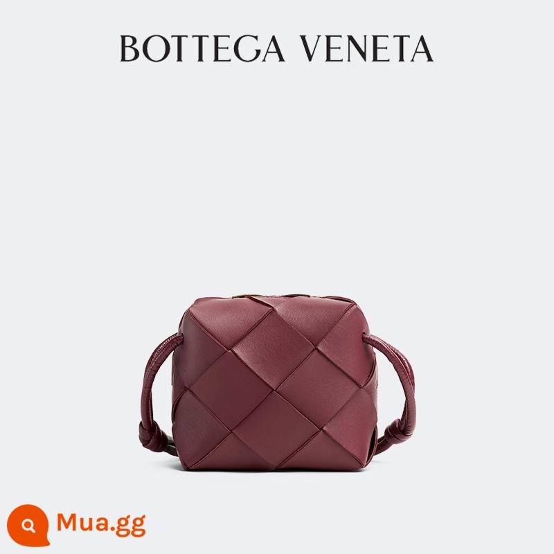 Túi đựng máy ảnh BOTTEGA VENETA 2022 Ms. Mini CASSETTE Túi BV - Rượu vang đỏ Barolo