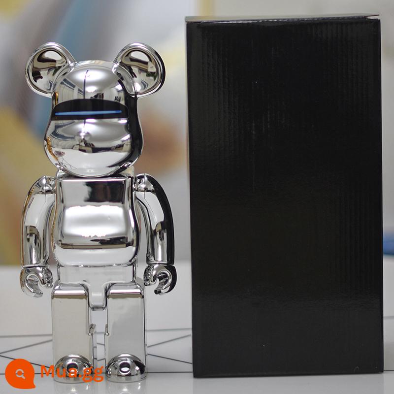 bearbrick bạo lực gấu thủy triều chơi mạ điện khối xây dựng gấu trang trí phòng khách nghệ thuật mô hình búp bê búp bê thủy triều mù hộp - Bạc đế Sorayama thế hệ đầu tiên (phiên bản cao cấp có khớp bấm)