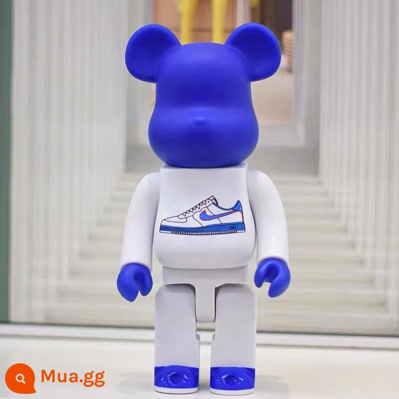 Bearbrick lưới đỏ bạo lực gấu búp bê trang trí phòng khách xây dựng mô hình khối búp bê gấu dâu tây gấu mù hộp quà tặng - màu xanh da trời