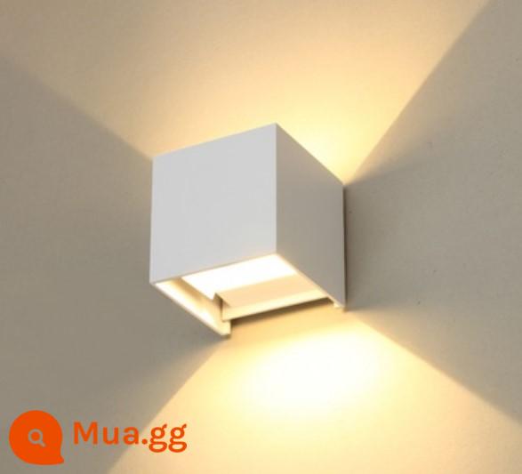 Đèn LED Ngoài Trời Chống Thấm Nước Đôi Đèn Tường Biệt Thự Sân Mờ Trụ Cột Ban Công Tường Ngoại Thất Cầu Thang Cổng Đèn Tường Trang Trí - Ánh sáng trắng ấm ngoài trời 6W (có thể điều chỉnh góc