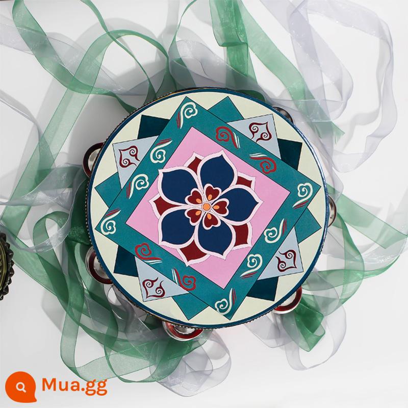 Trẻ em Đôn Hoàng bay nhảy cầm tay tambourine Hanfu đạo cụ Đôn Hoàng giếng tảo hoa văn Trống Tân Cương đường kính 15 cm - Quần áo neon màu trắng sữa mơ mộng