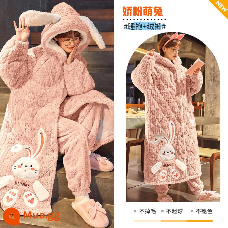 Mùa thu và mùa đông ba -layer cotton cotton pyjama phụ nữ san hô san hô dày nhung phiên bản dài của bộ đồ ngủ mũ trùm đầu mặc bộ quần áo nhà - Thỏ hồng dễ thương [kiểu váy ngủ + quần nhung]